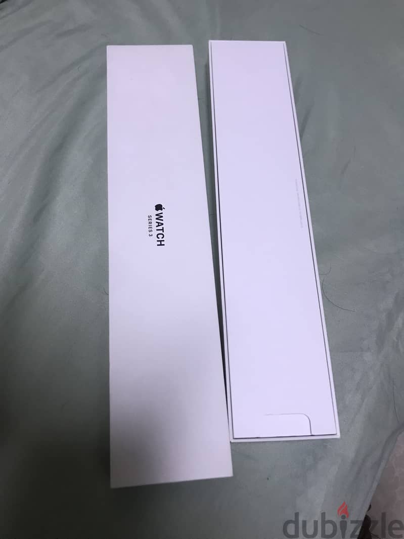 Apple Watch series 3 42mm 5