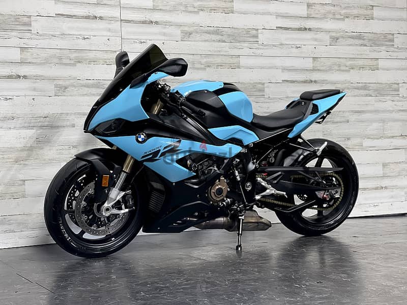 2022 BMW S1000RR   (+97466574363) 0