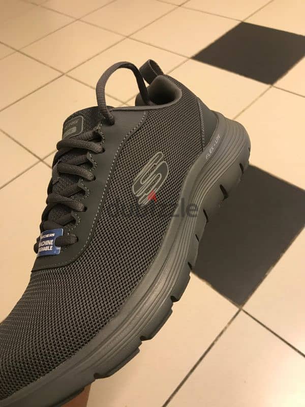 SKECHERS FLEX ADVANTAGE 1