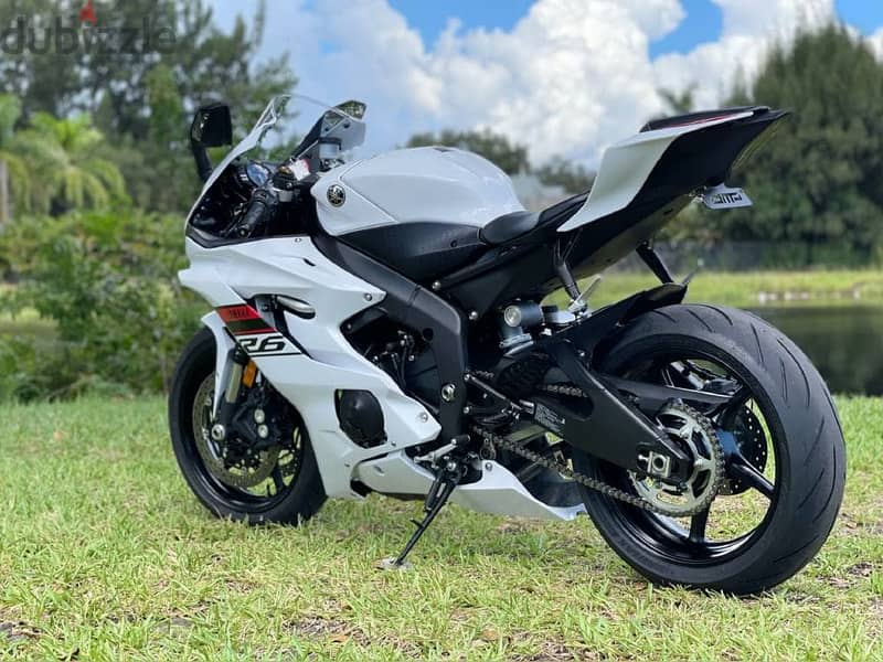 2019 Yamaha YZF-R6 1