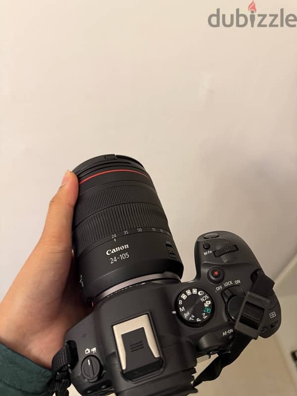 canon eos r mark 6 ii with usm f4 24-105 lens 4