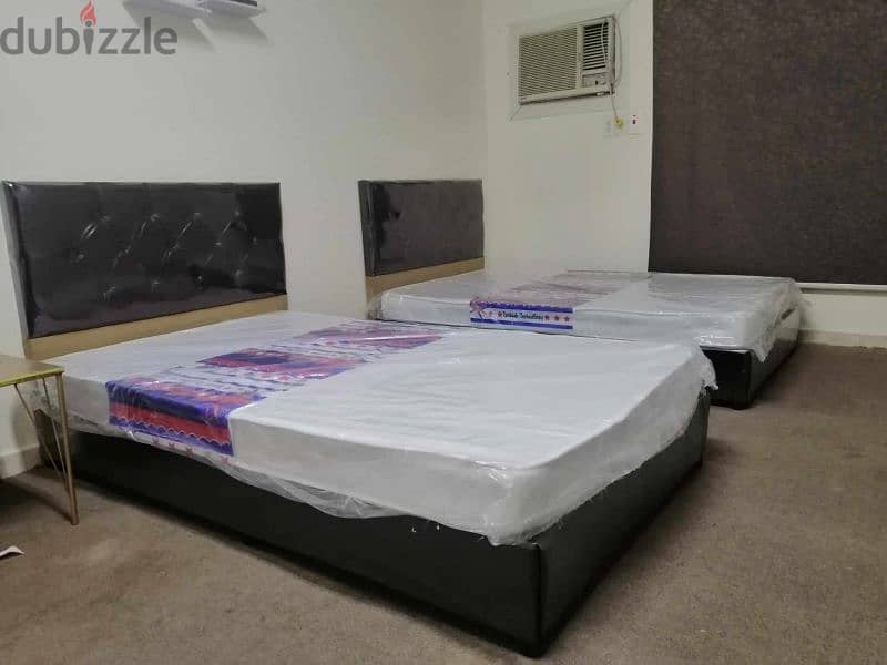 Bed and mattress new 11