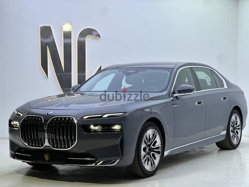 BMW 735i 7 SERIES 2024 0