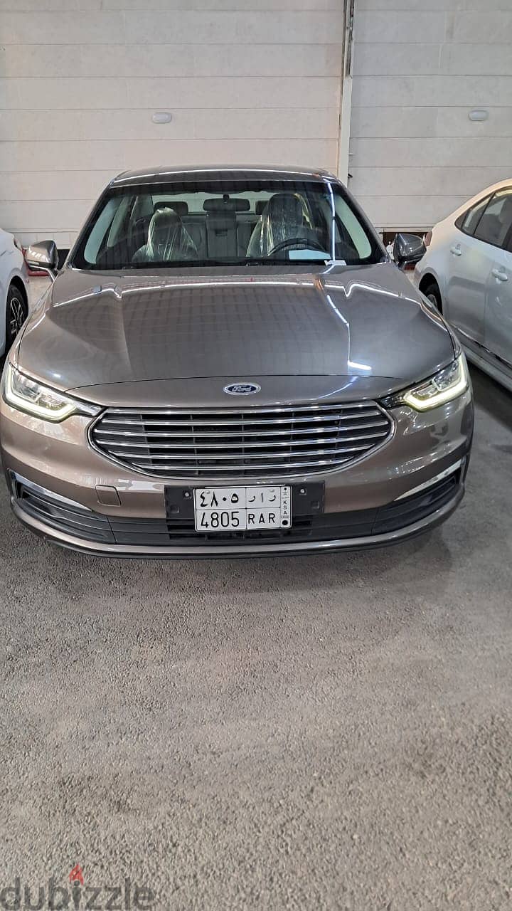 Ford Taurus 2022 0