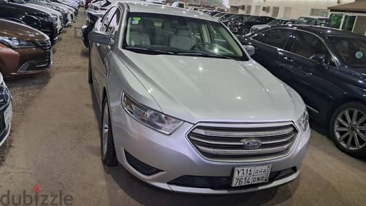 Ford Taurus 2019