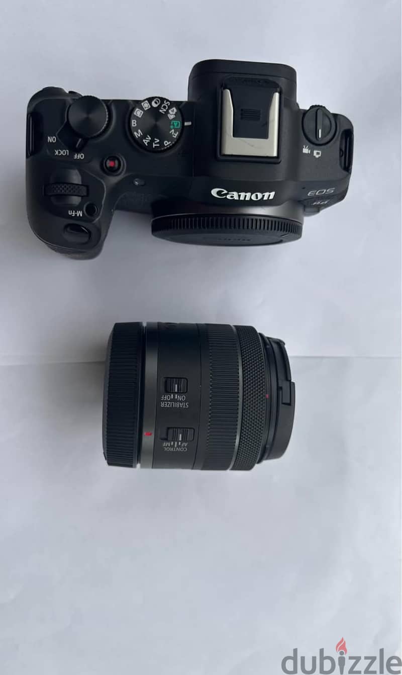 Canon EOS R8 Mirrorless Camera with RF 0