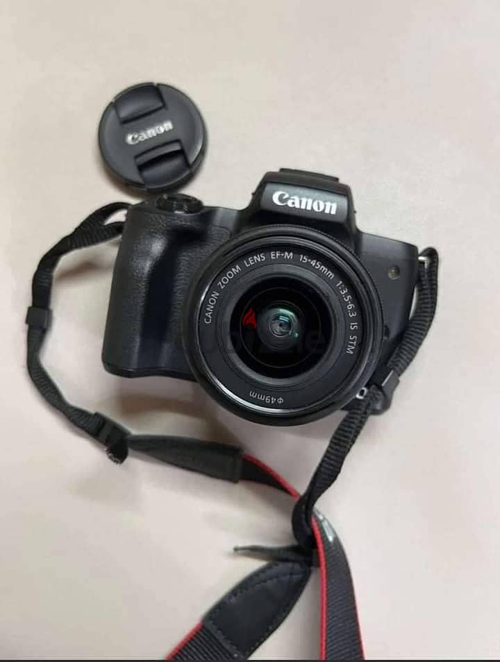 Canon EOS M50 Mirrorless Camera 2