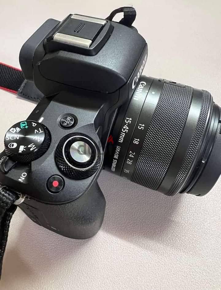 EOS R50 Mirrorless Camera 4k 30p Digic X CMOS 3