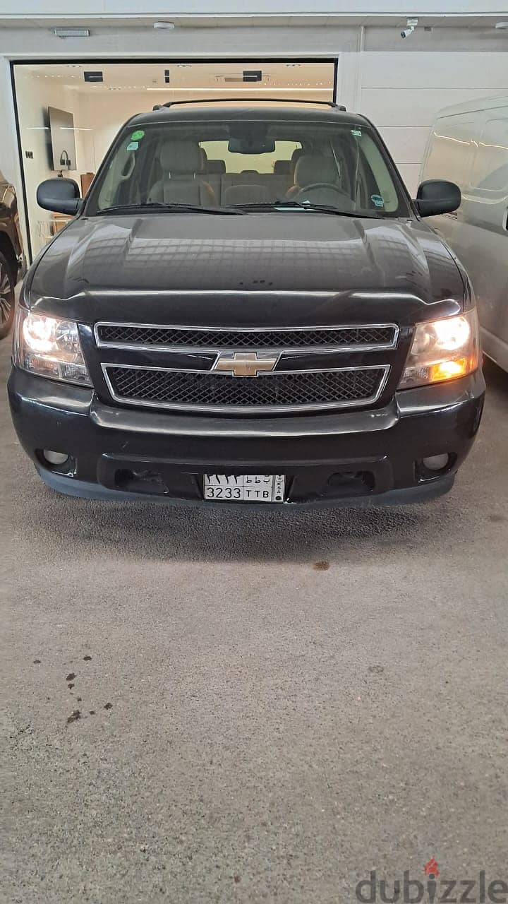 Chevrolet Suburban 2011 0