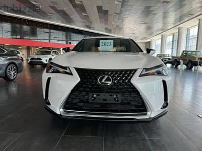 Lexus UX-200 2023