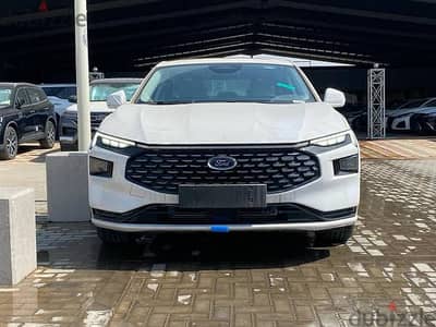 Ford Taurus 2024 Ambiente