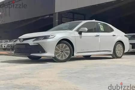 Toyota Camry 2024 GLE