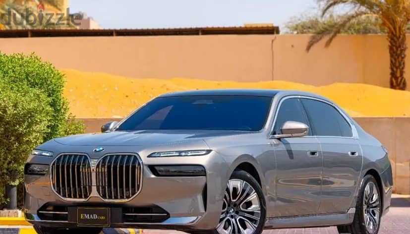 BMW 735 Luxury 2023 0