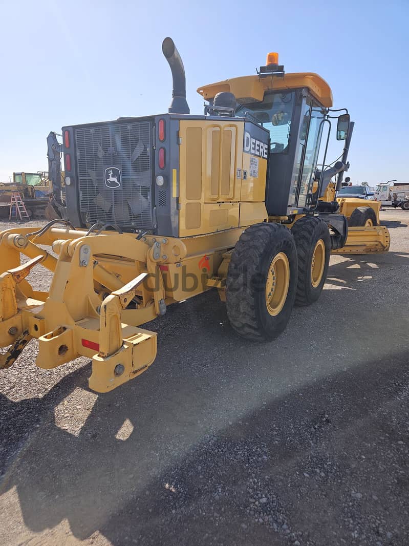 2011 John Deere 672G Motor Grader 1