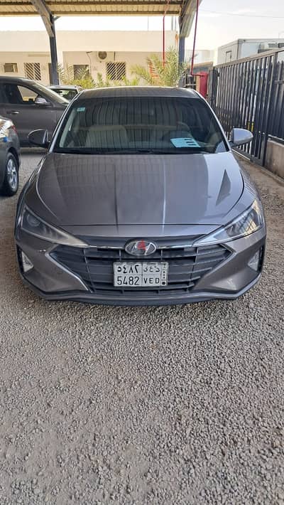 Hyundai Elantra 2019