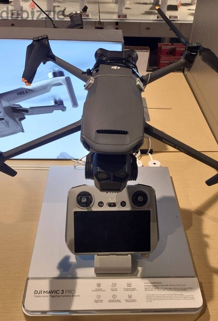 dji mavic 3 pro drone 1