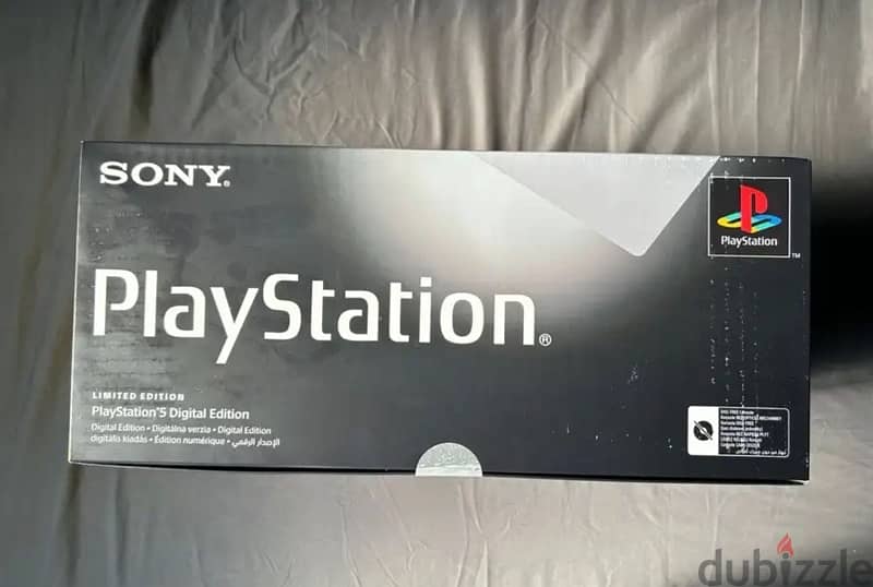 PlayStation 5 Digital Edition 30th Anniversary Limited Edition Bundle 0