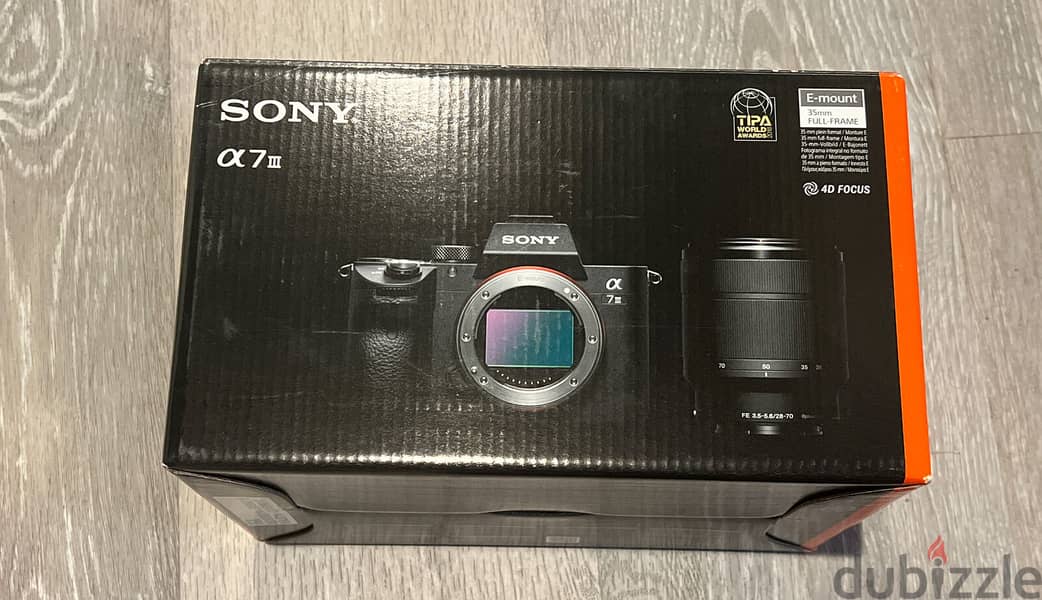 Sony - Alpha A7 III Mirrorless FE 28-70 mm F3.5-5.6 OSS Lens 1