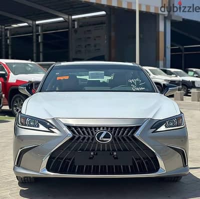 Lexus ES 300 2023