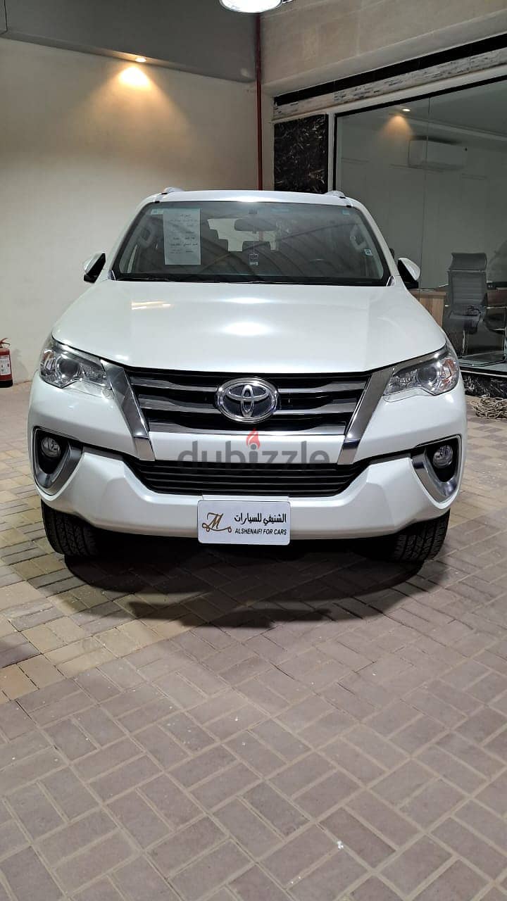 Toyota Fortuner 2021 0