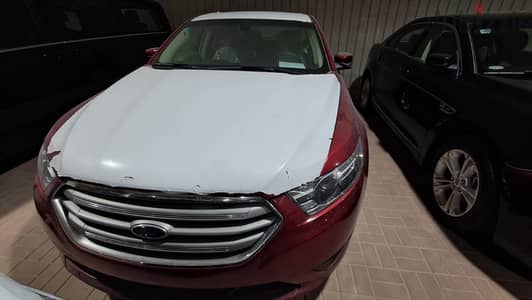 Ford Taurus 2015