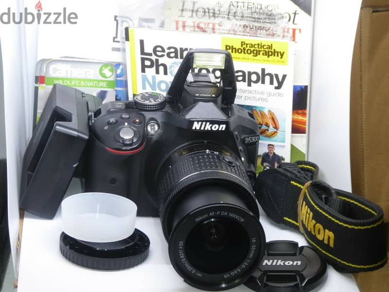 NIKON D 5300 24.2 MP - VR DX 18-55MM LENS 0