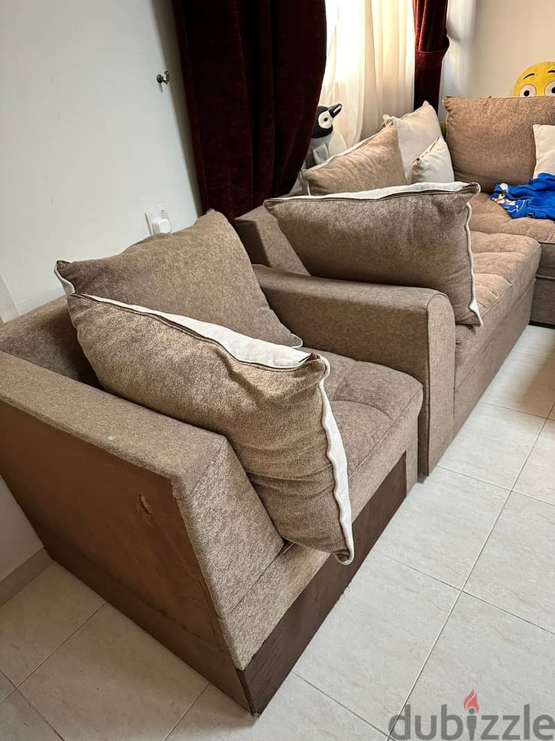 3+2+1 used sofa in good condition 0