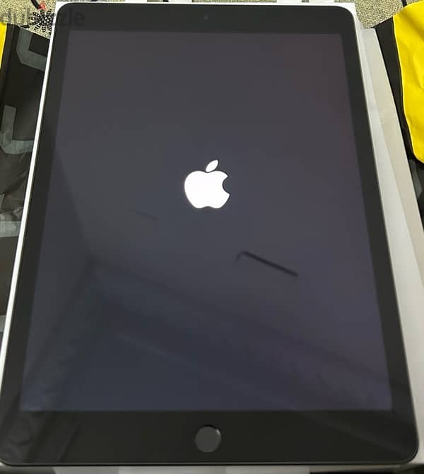 ipad 9th generation new one  & under warranty for sale 1