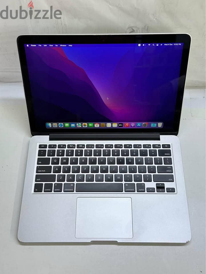 Apple MacBook Pro 2021 m1 14 inch 16 gb ram and 512 ssd 5