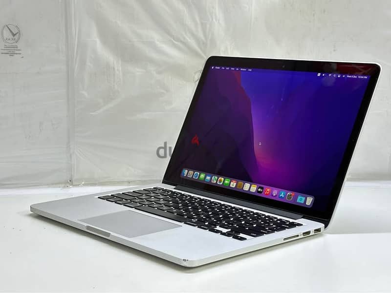 Apple MacBook Pro 2021 m1 14 inch 16 gb ram and 512 ssd 6