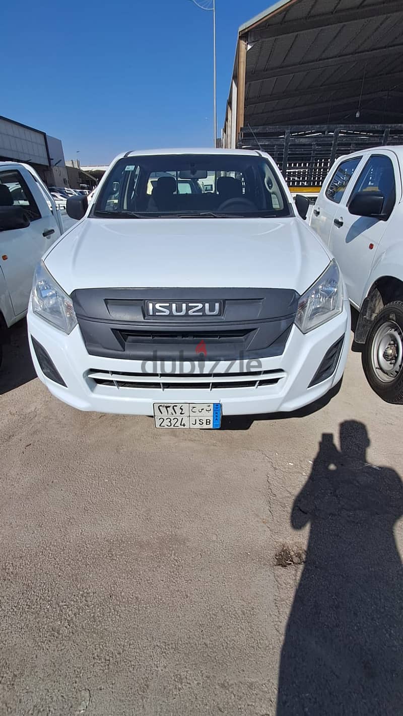 Isuzu D-Max 2022 0