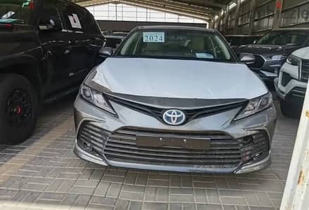 Toyota Camry 2024 GLE