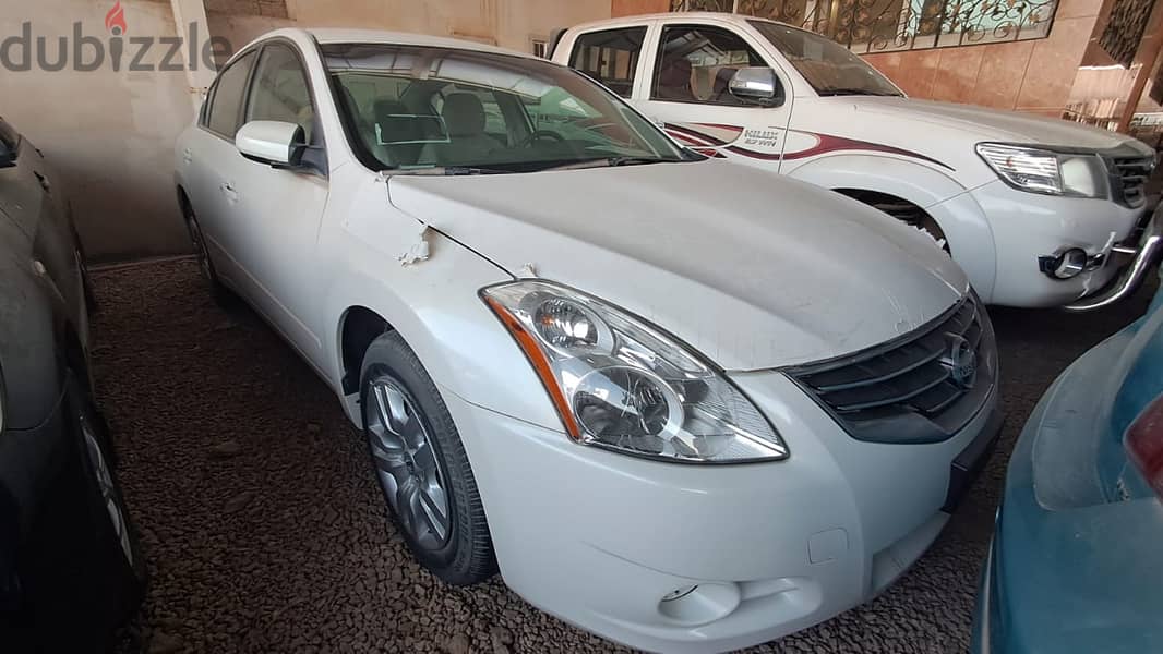 Nissan Altima 2012 0