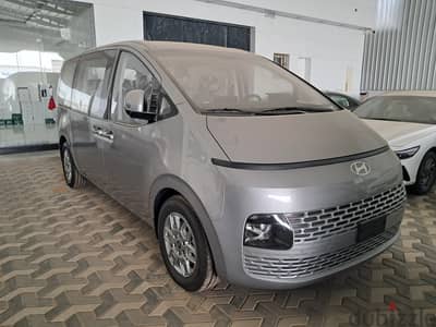 Hyundai Staria 2025