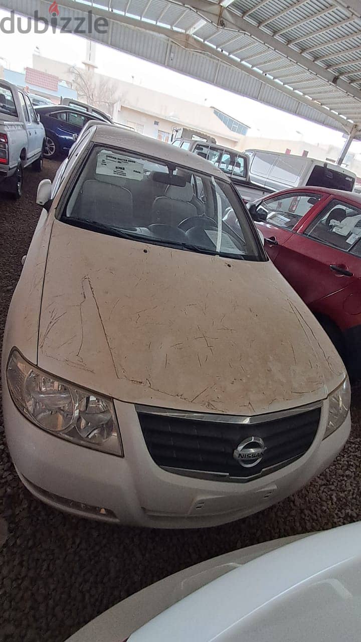 Nissan Sunny 2012 0