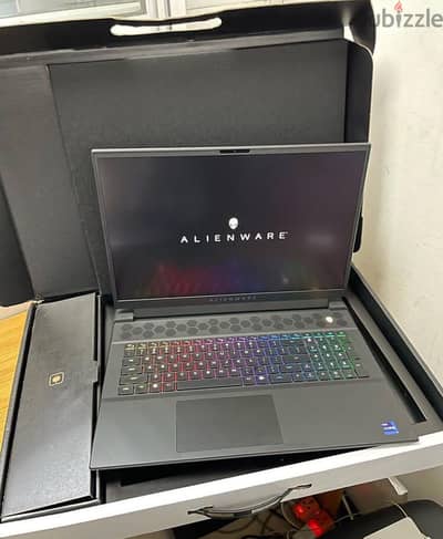 Dell Alienware laptop M15 R2