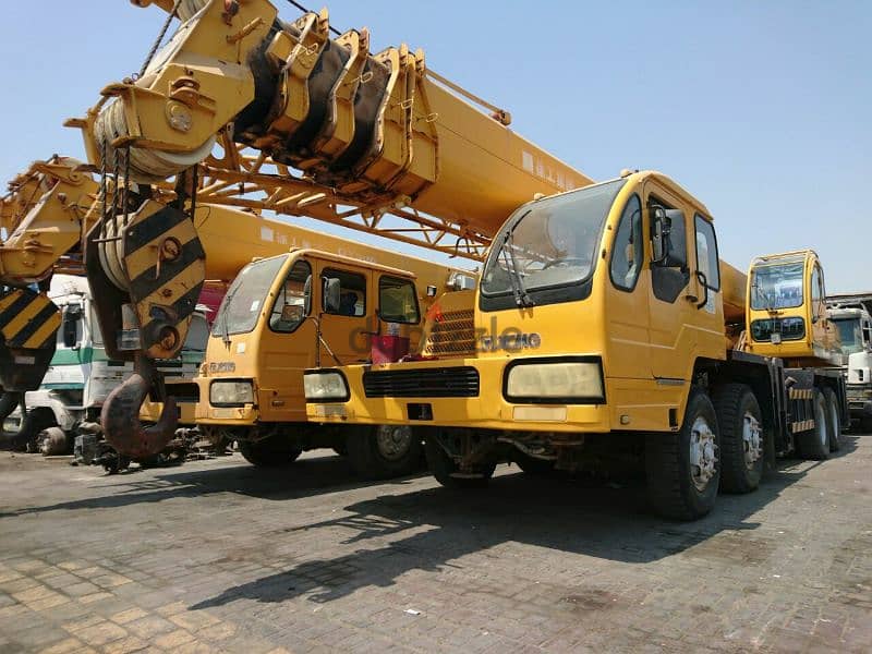 Cranes for rent in Riyadh 0536782172 2