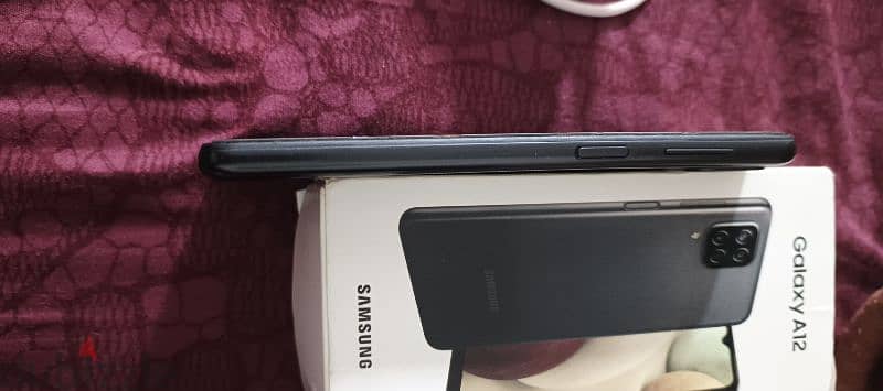 Samsung Galaxy a12 0