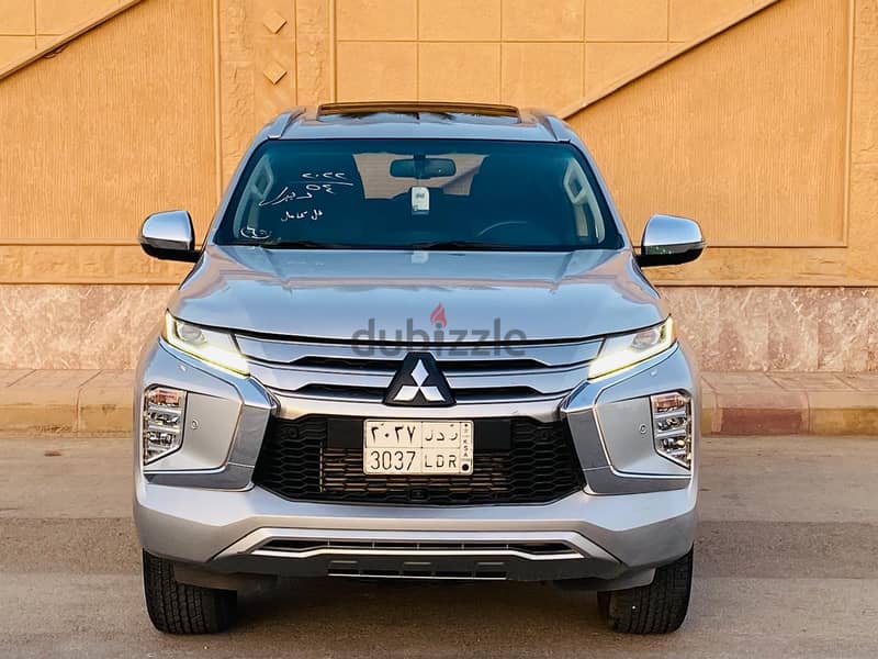 Mitsubishi Montero 2022 sport 0