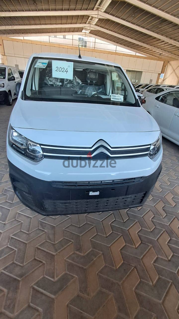 Citroen Berlingo 2024 0