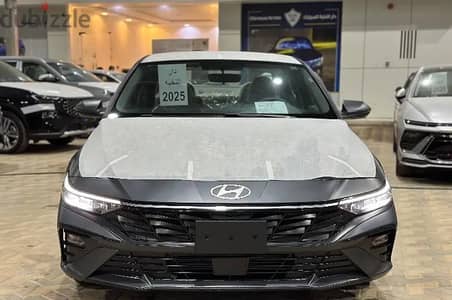 Hyundai Elantra Smart 2025