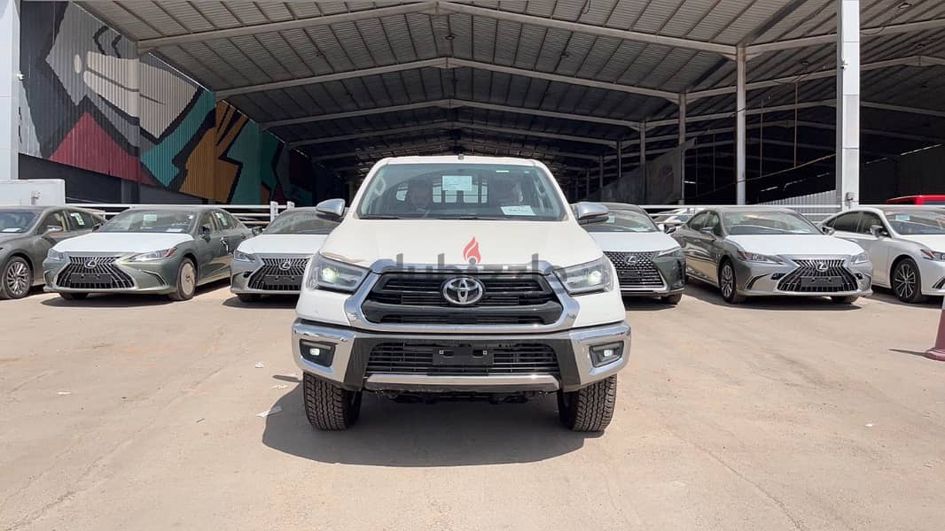 Toyota Hilux 2023 0