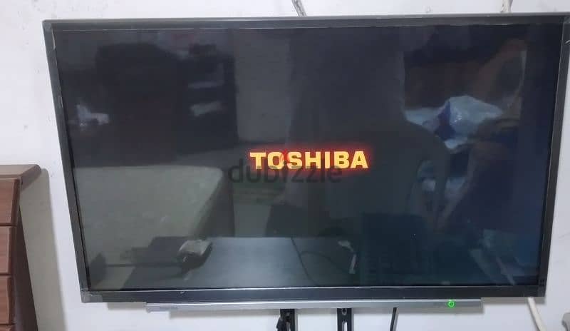 Toshiba LED TV/Display 32" 32L26 3