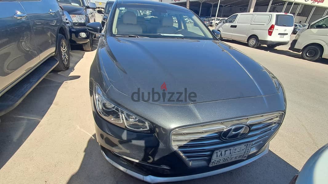 Hyundai Azera 2019 0