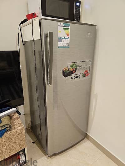 Classpro single door fridge 175 litres