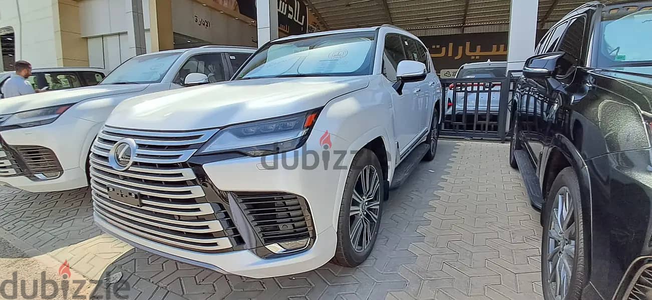 جيب لكزس LX600 سعودي - موديل 2024 0