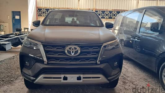 Toyota Fortuner VX3 2024