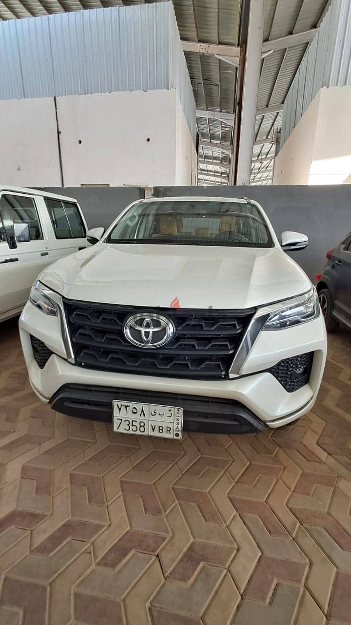 Toyota Fortuner 2022 0