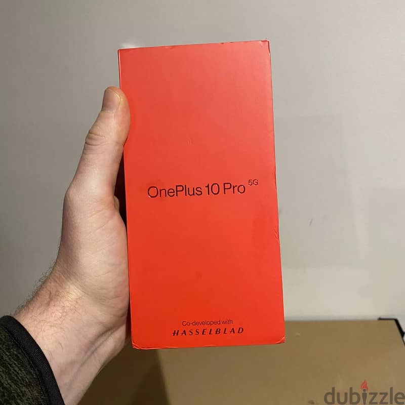 OnePlus 10 Pro - 256GB - VOLCANIC BLACK 0