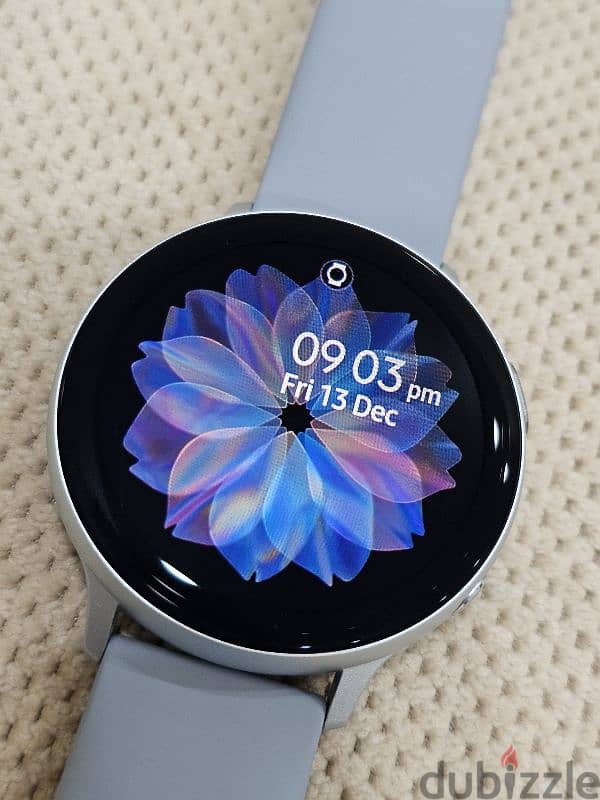 Samsung Smart Watch. Like New 4